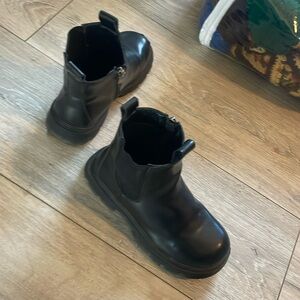 Size 6 kids boots
